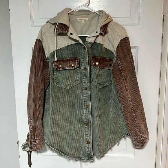 Gilded Intent Colorblock Corduroy Shacket - Picture 2 of 4